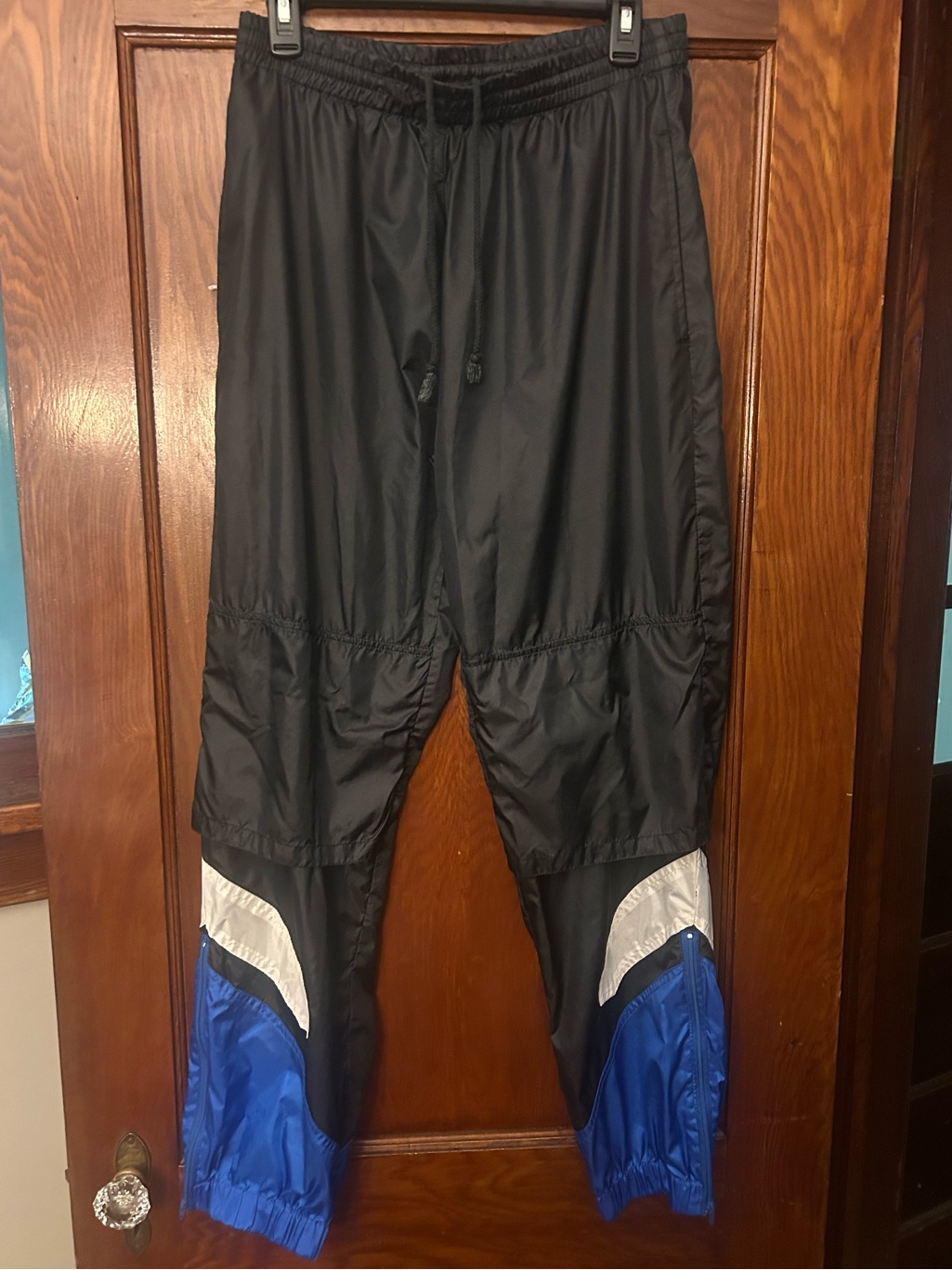 90's Vintage Sports Illustrated Nylon Joggers Track Pants Black White Blue M